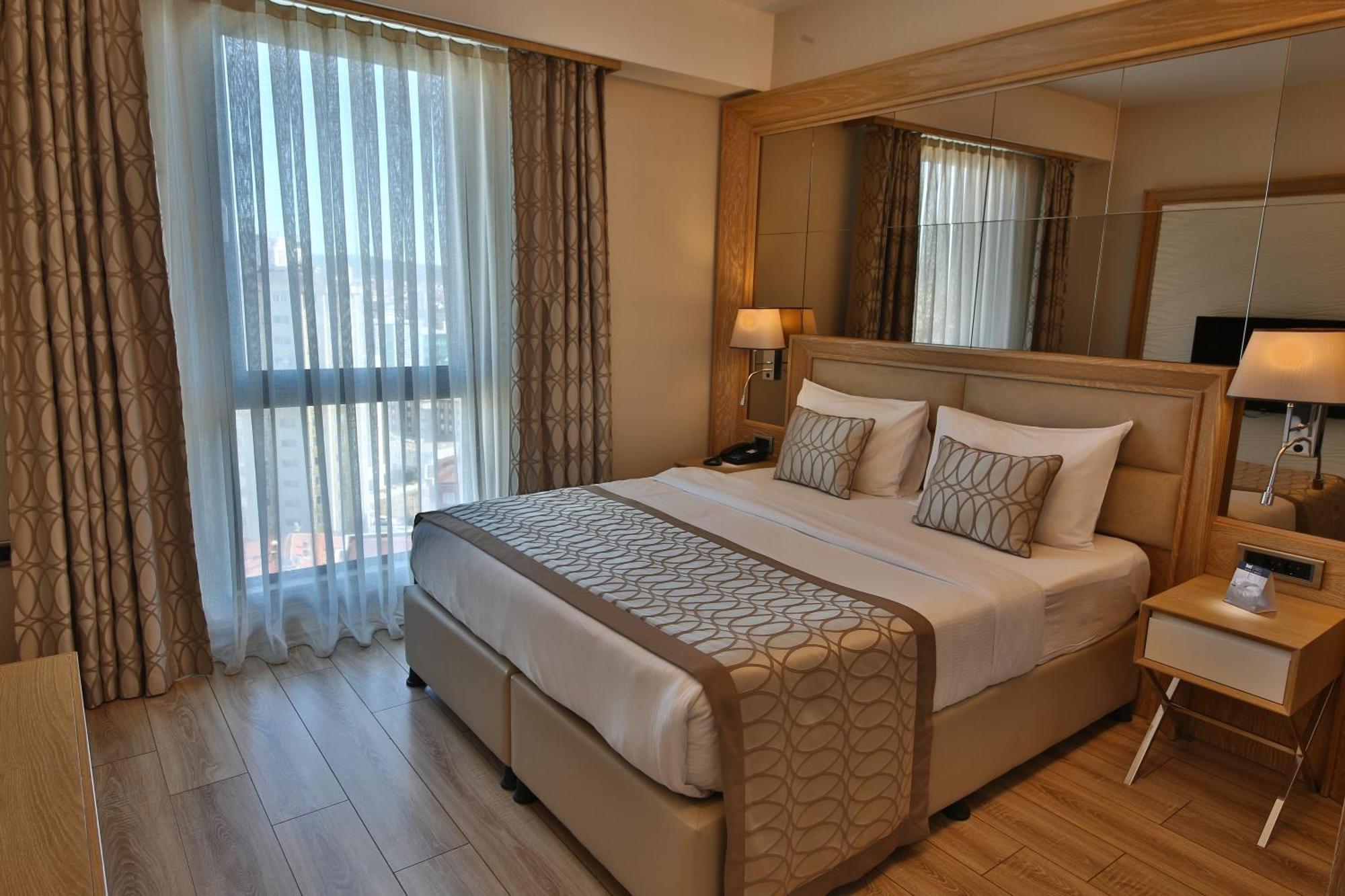Bof Hotels Ceo Suites Atasehir Istanbul Eksteriør bilde